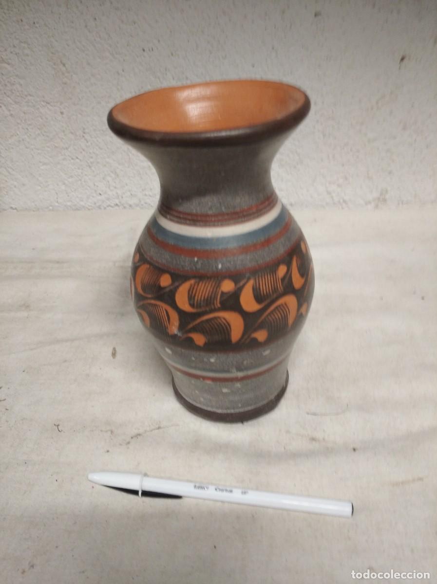 Antig&uuml;edades: ANTIGUO JARRON DE TERRACOTA PINTADA - Foto 1