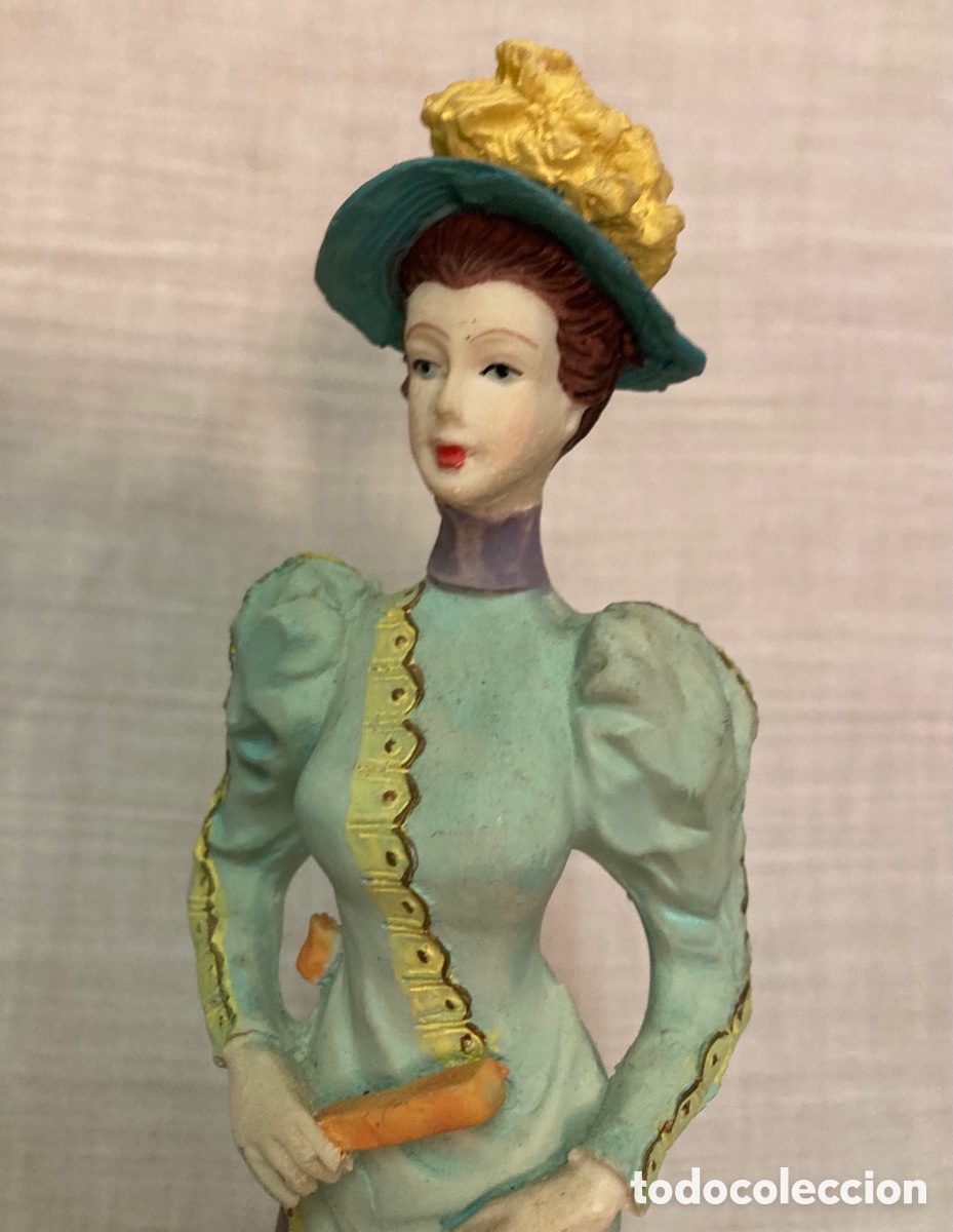 Antig&uuml;edades: FIGURA &ldquo; Se&ntilde;ora de &eacute;poca &ldquo; , pintada a mano - Foto 2