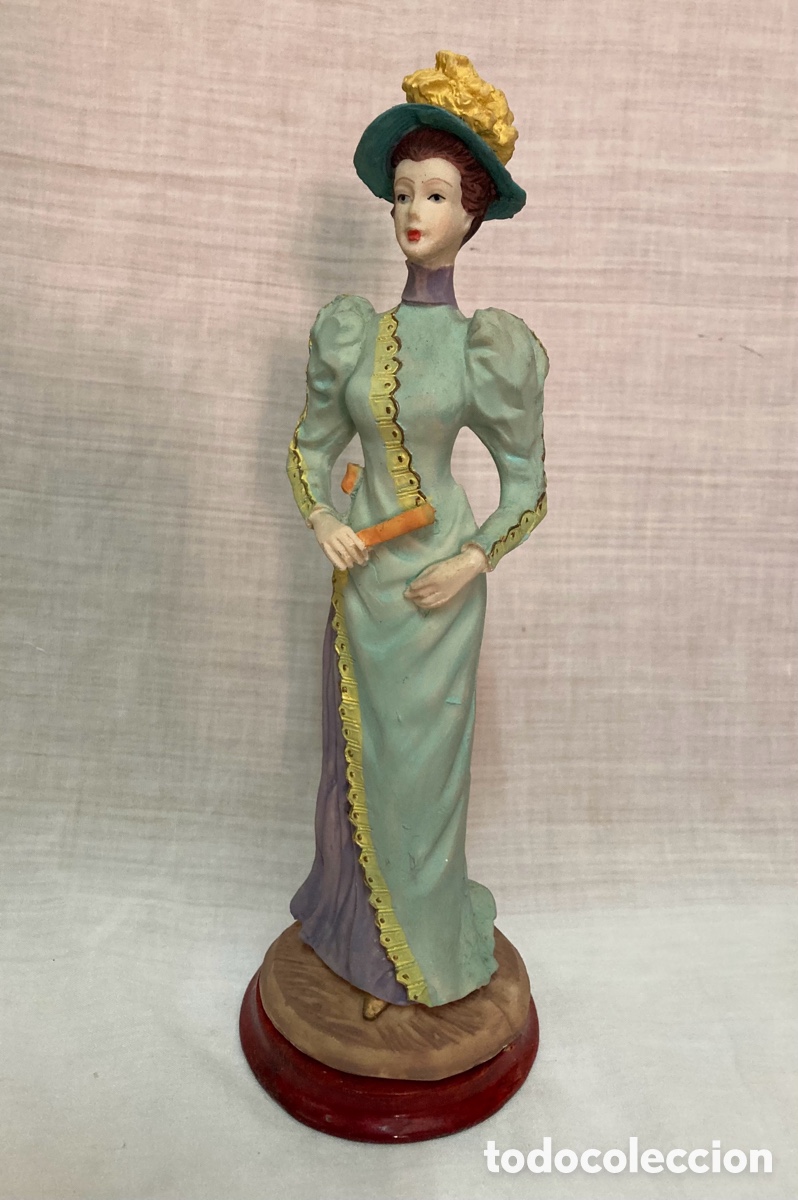 Antig&uuml;edades: FIGURA &ldquo; Se&ntilde;ora de &eacute;poca &ldquo; , pintada a mano - Foto 1