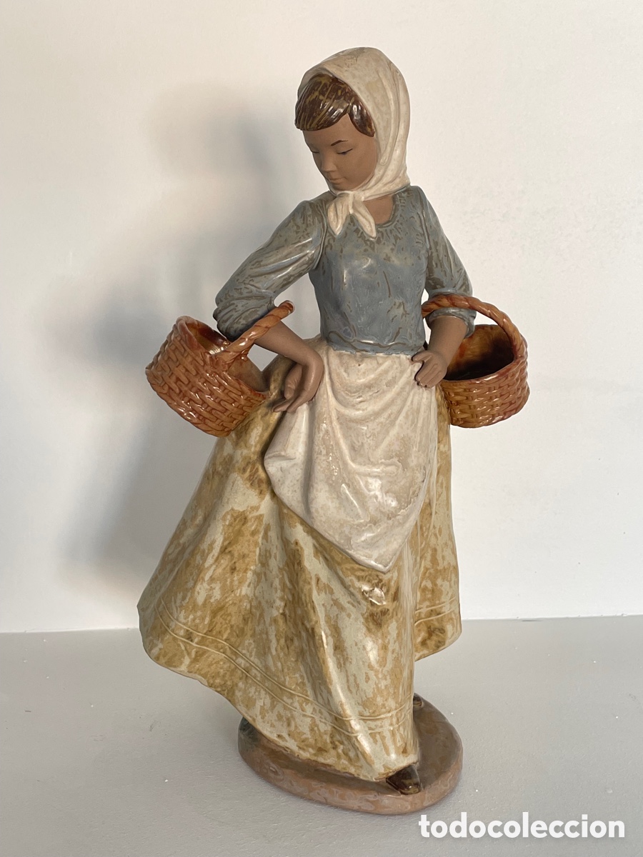 Antig&uuml;edades: Figura de Nao Lladr&oacute; - Foto 1