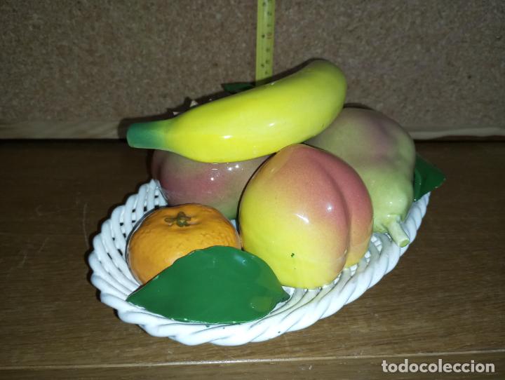 Antig&uuml;edades: Frutero centro de mesa en cer&aacute;mica de Manises - Foto 9