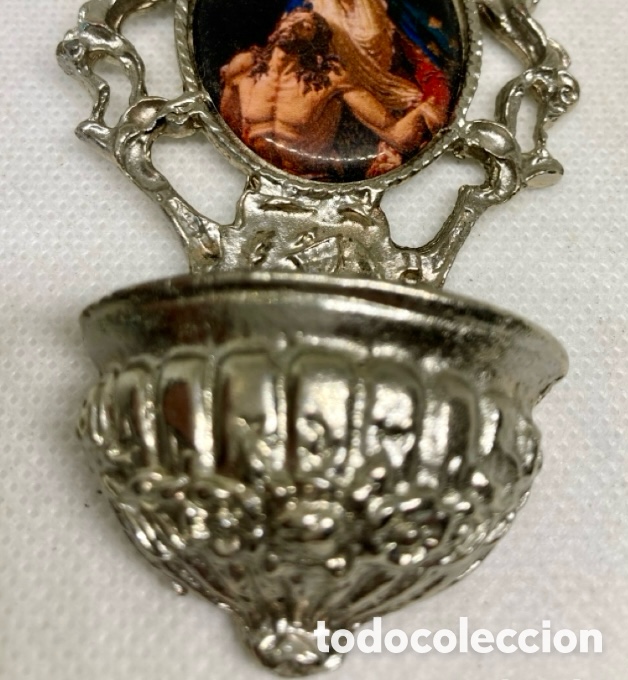 Antig&uuml;edades: BENDITERA DE METAL CON LA VIRGEN - Foto 3
