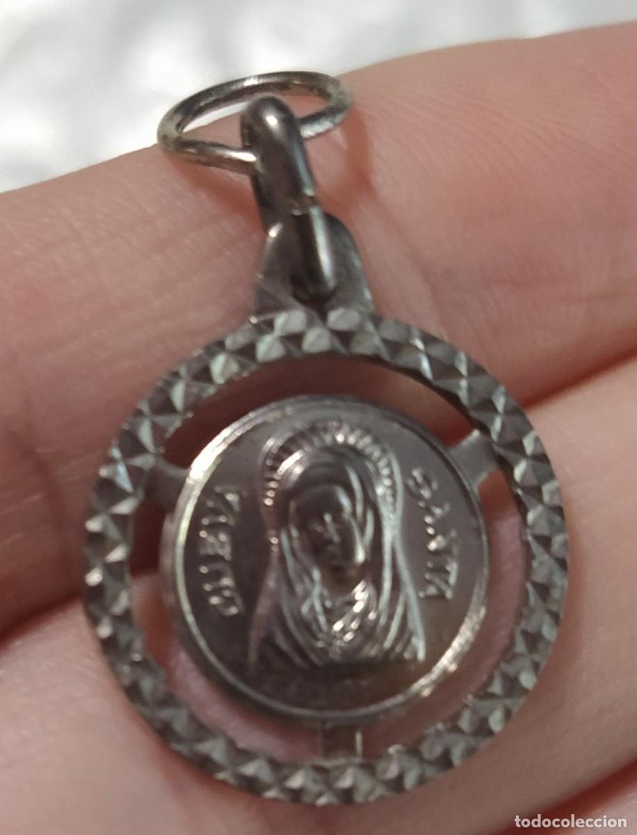 Antig&uuml;edades: Medalla Virgen de la cueva - Foto 2