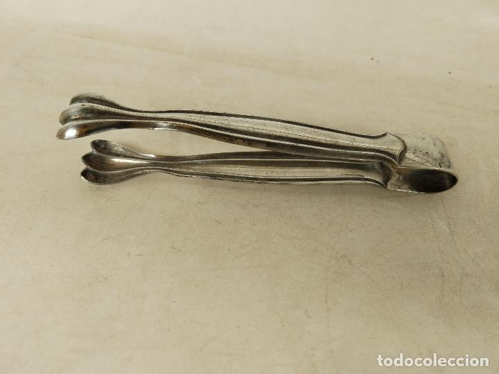 Antig&uuml;edades: pinzas de servir plateadas - Foto 1