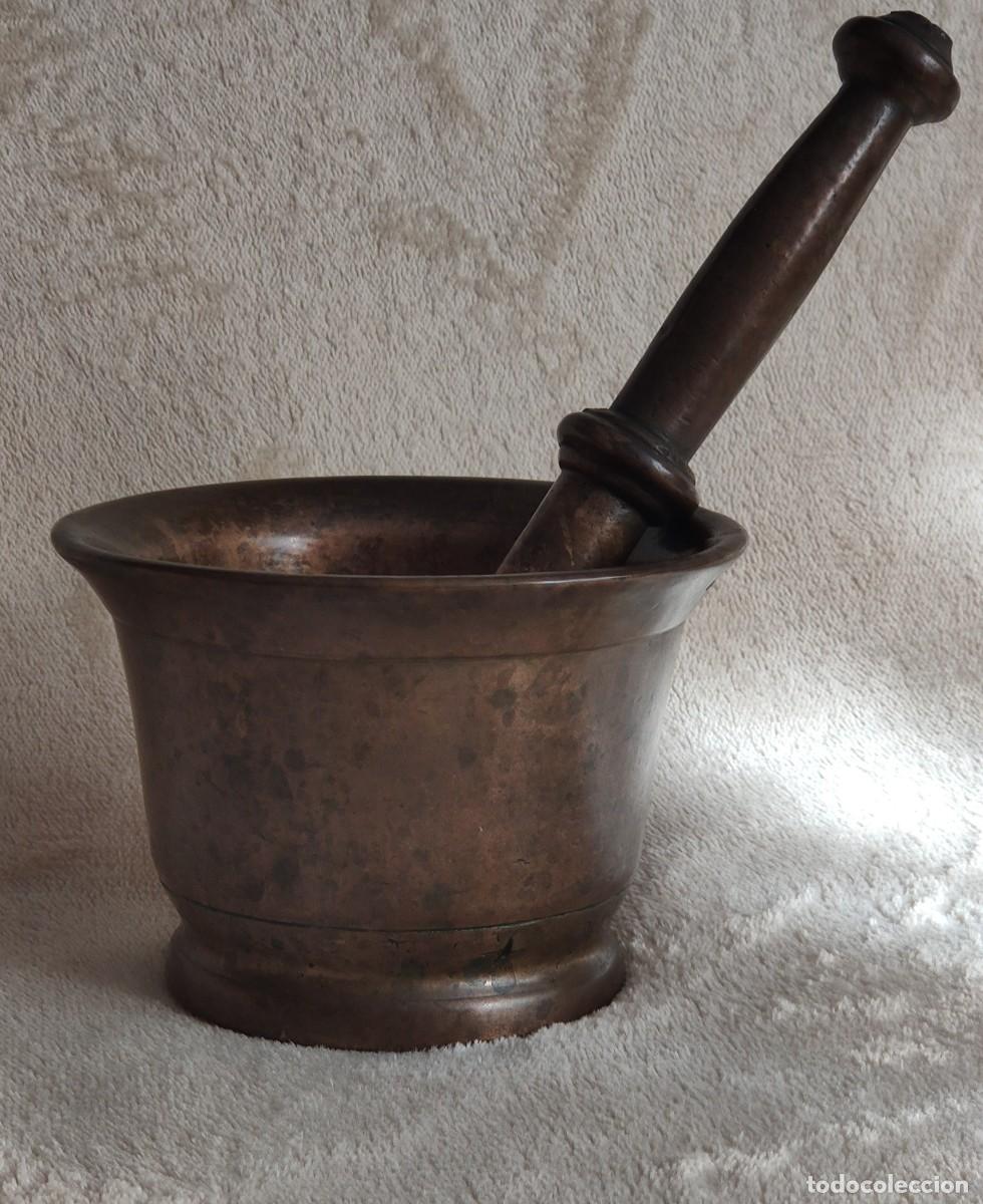Antig&uuml;edades: Antiguo mortero de bronce - Foto 1