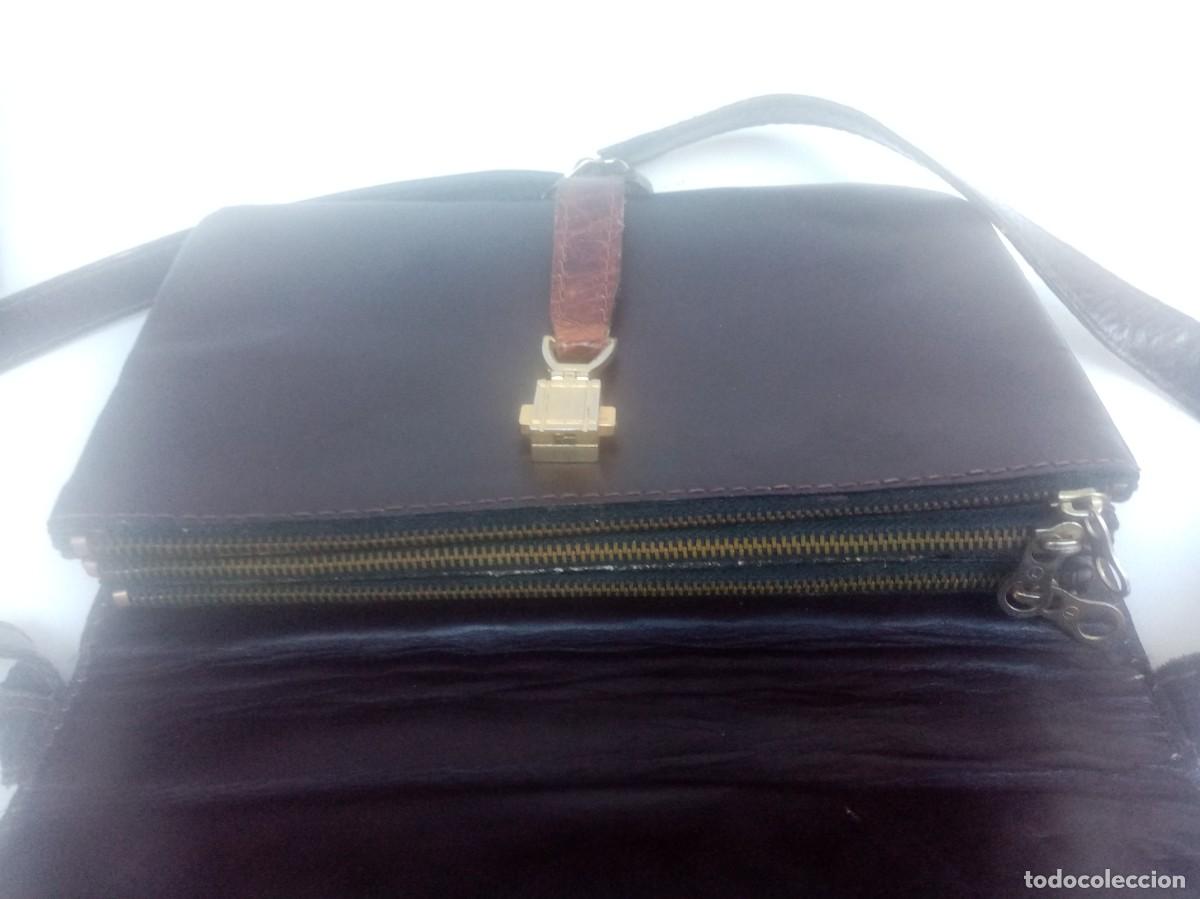 Antig&uuml;edades: bolso de reptil- - Foto 4
