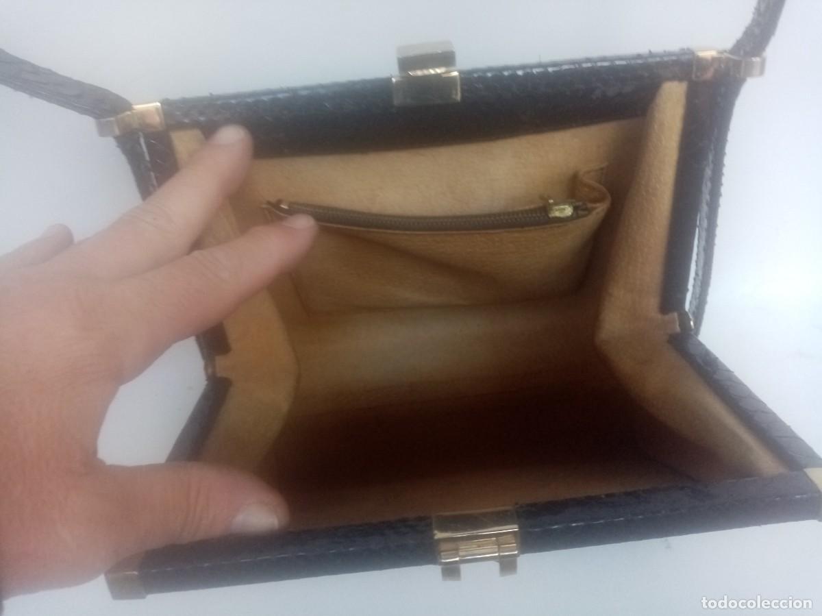 Antig&uuml;edades: bolso de reptil- - Foto 3