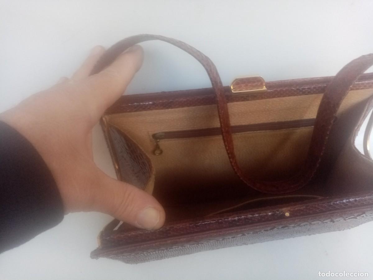 Antig&uuml;edades: bolso de reptil- - Foto 3