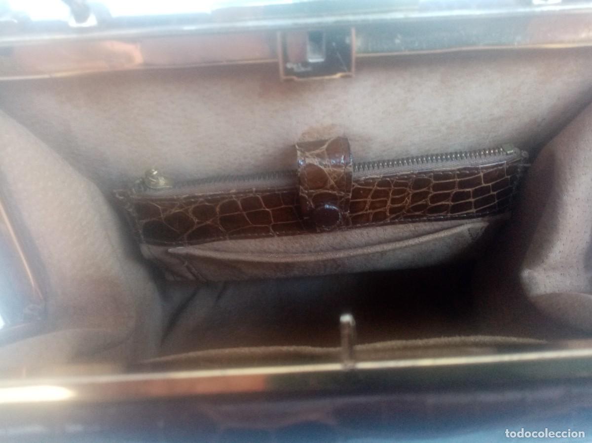 Antig&uuml;edades: bolso de reptil- - Foto 3