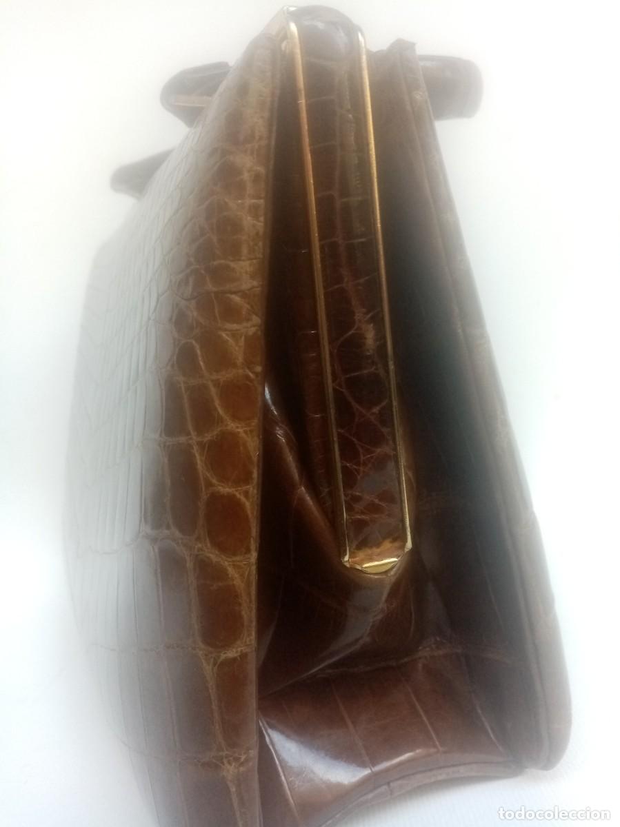 Antig&uuml;edades: bolso de reptil- - Foto 4