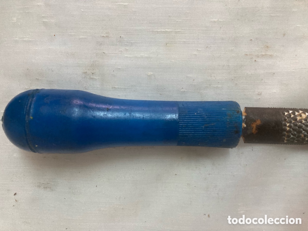 Antig&uuml;edades: LIMA DE MADERA DEMICIRCULAR - Foto 2