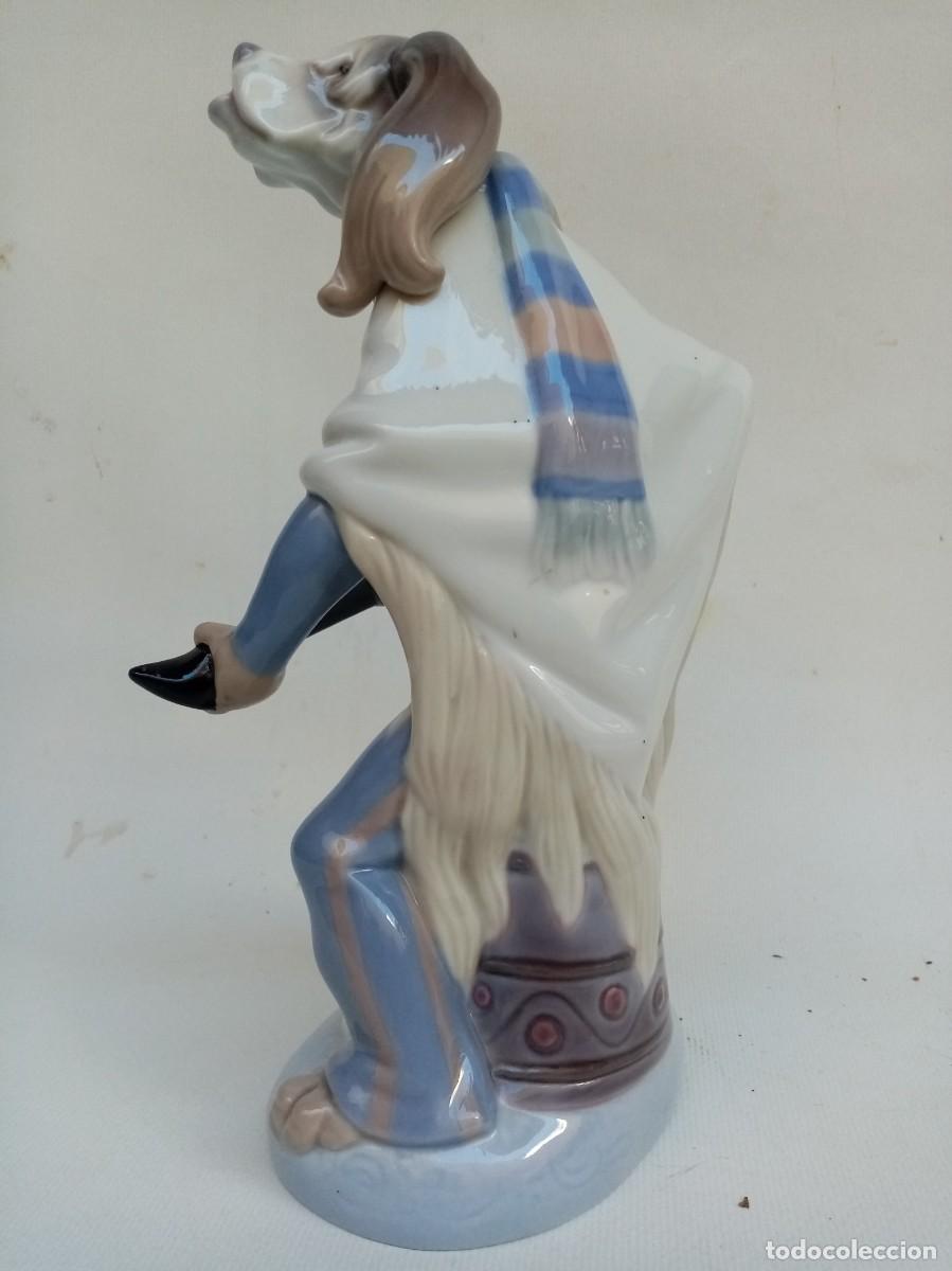 Antig&uuml;edades: figura de ceramica LLadro- - Foto 3
