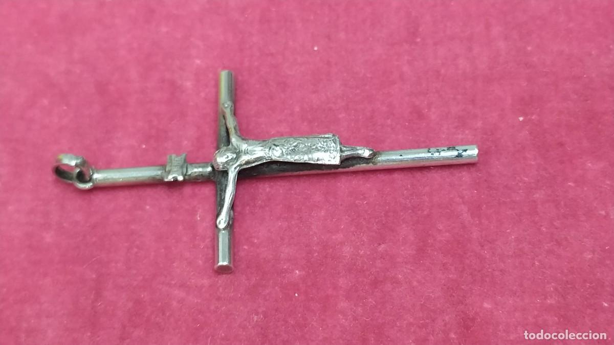 Antig&uuml;edades: CRUCIFIJO DE PLATA - Foto 6