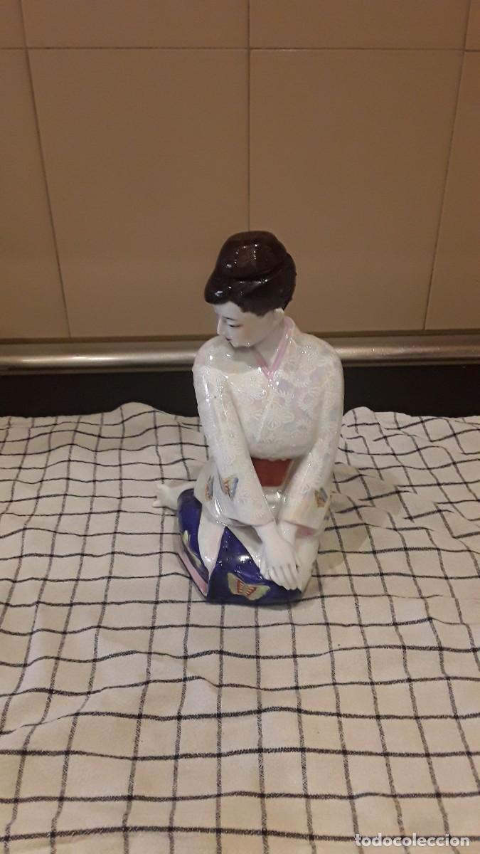 Antig&uuml;edades: FIGURA JAPONESA DE CERAMICA - Foto 6