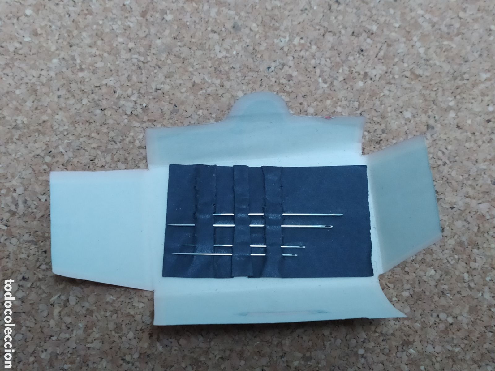 Antig&uuml;edades: SOBRE DE AGUJAS DE COSER AL DRAGON - Foto 2