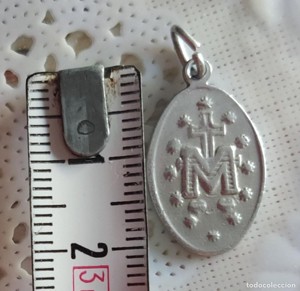Antig&uuml;edades: Medalla Virgen la milagrosa - Foto 4