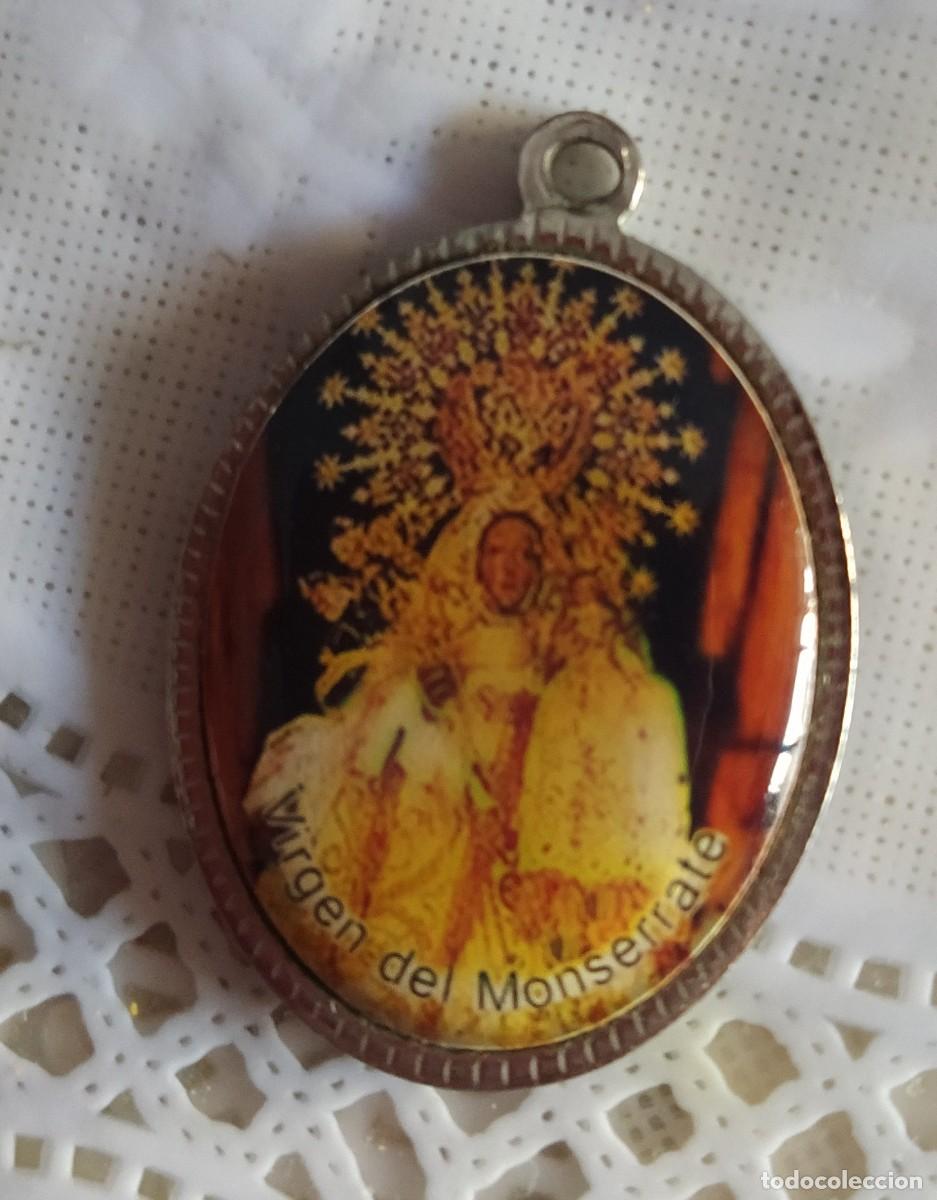 Antig&uuml;edades: Medalla Virgen del monserrate - Foto 5