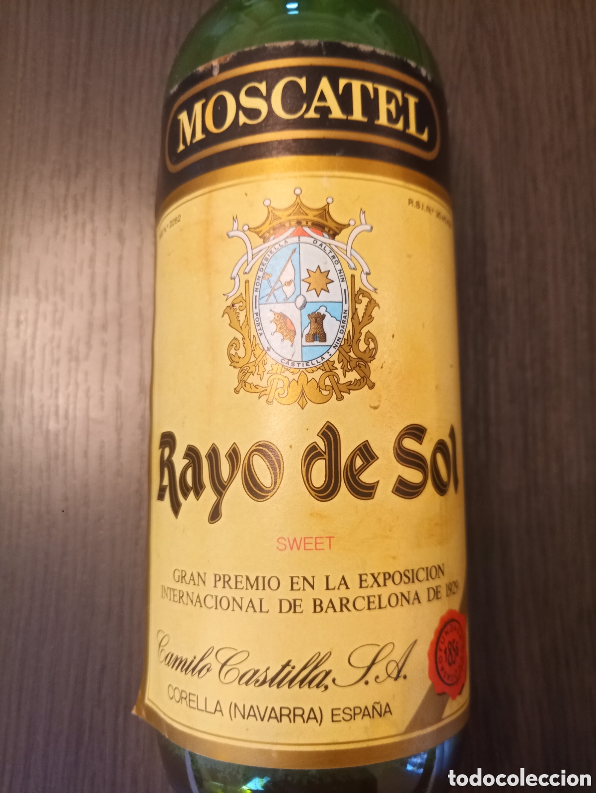 Antig&uuml;edades: Antigua Botella de MOSCATEL RAYO DE SOL - Foto 2