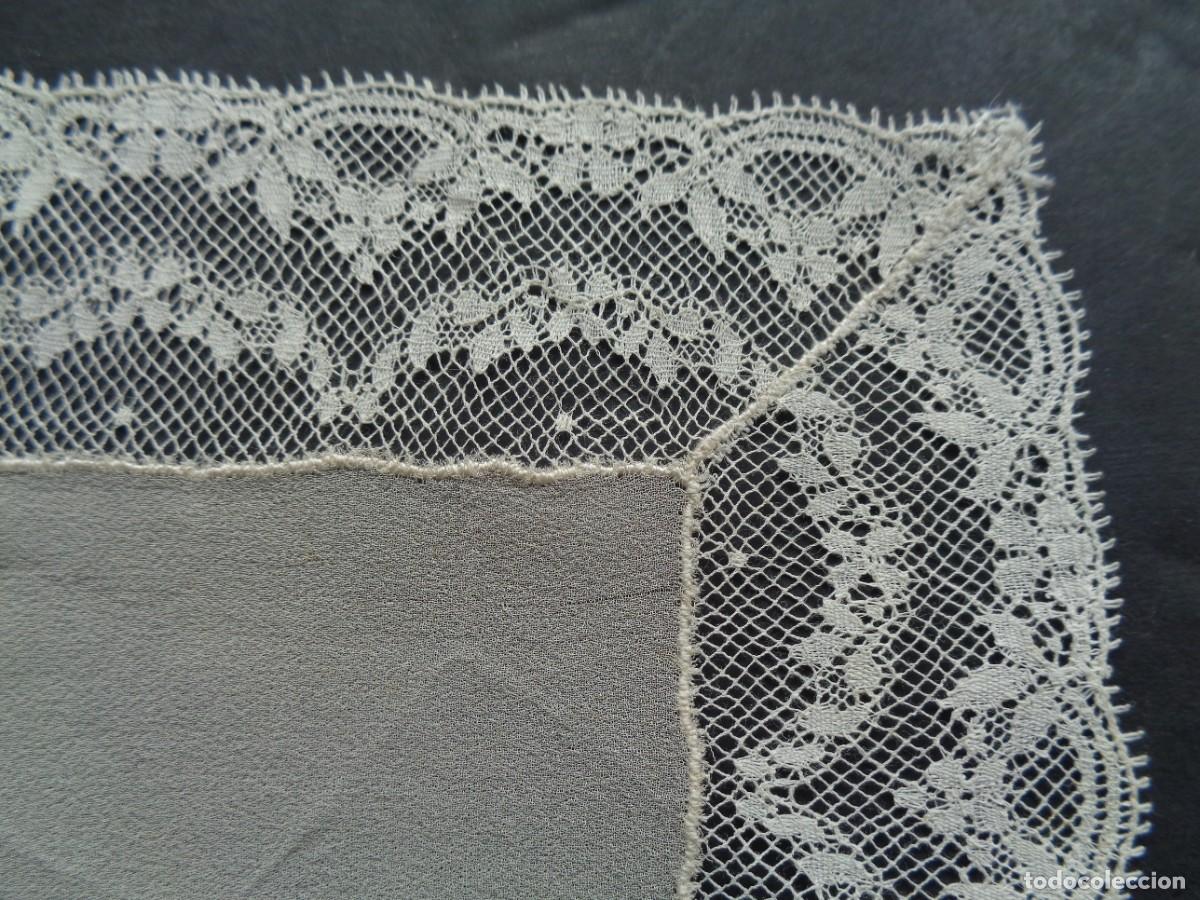Antig&uuml;edades: ANTIGUO PA&Ntilde;UELO DE BODA - Foto 2