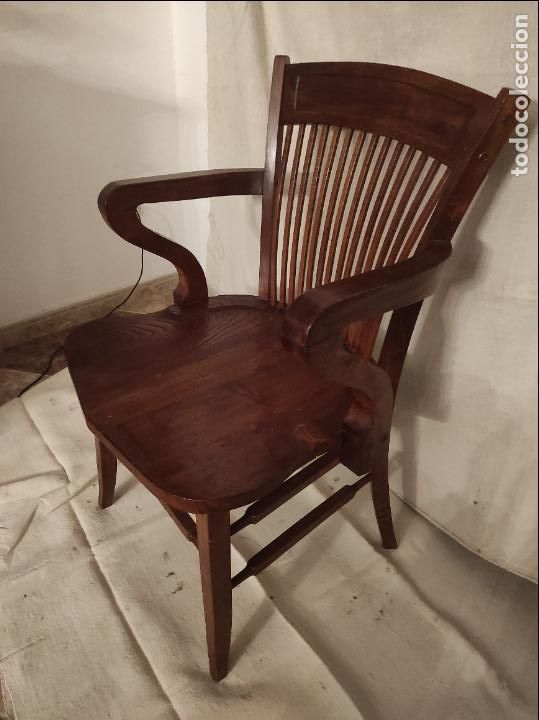 Antig&uuml;edades: Sill&oacute;n de madera de roble.Pps S XX. - Foto 3
