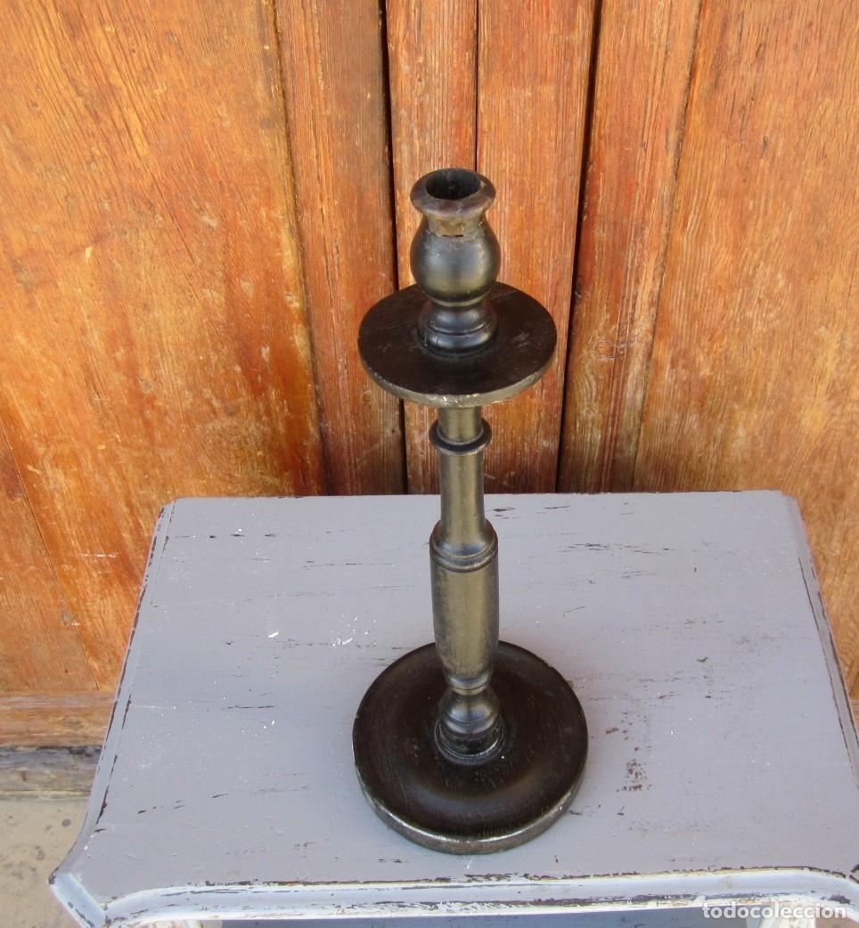 Antig&uuml;edades: Candelabro madera torneada - Foto 3