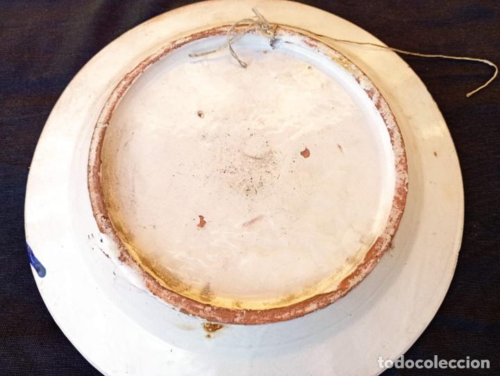 Antig&uuml;edades: ANTIGUO PLATO PINTADO A MANO. - Foto 4