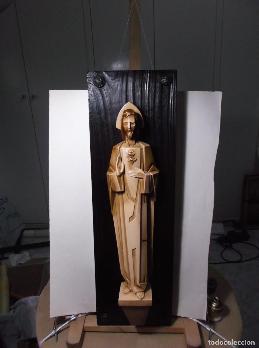 Antig&uuml;edades: SAGRADO CORAZON DE JESUS EN MADERA. - Foto 1