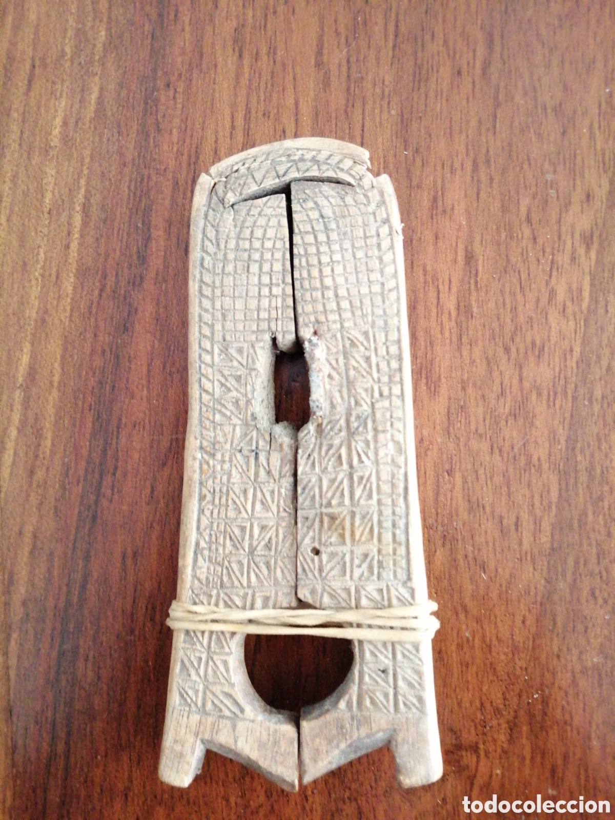 Antig&uuml;edades: Casca pi&ntilde;ones Arte pastoril - Foto 2