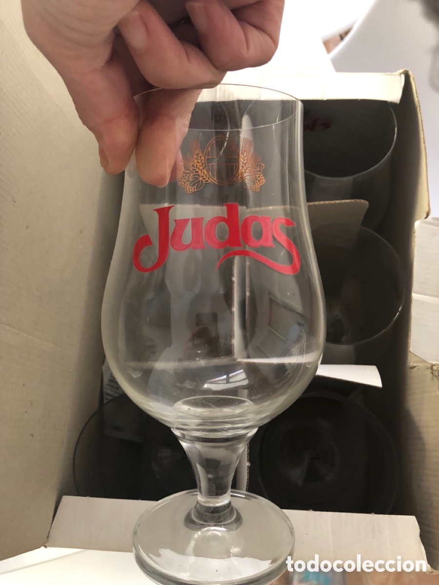 Antig&uuml;edades: Lote 6 copas cerveza - Foto 1