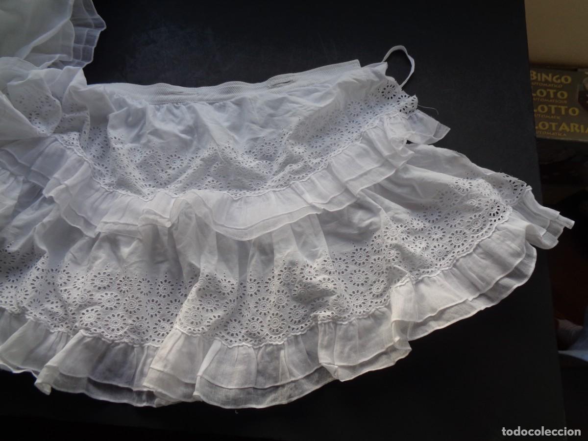 Antig&uuml;edades: REMATE DE VESTIDO - Foto 1