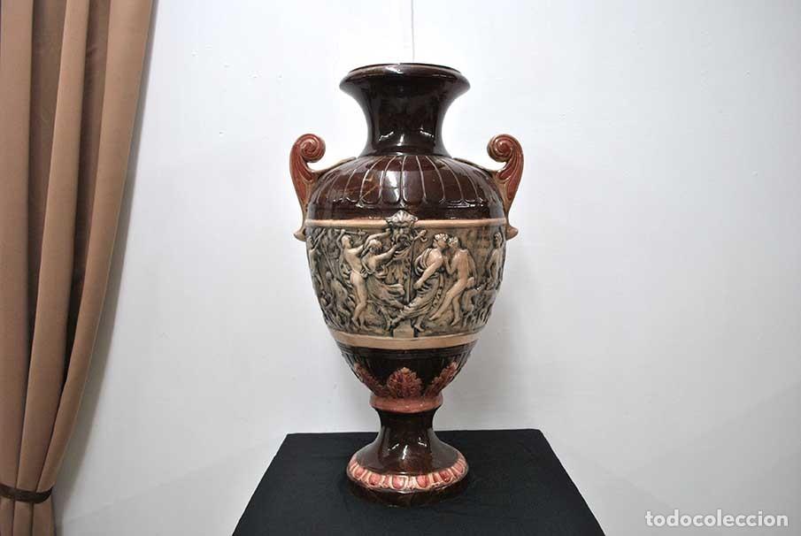 Antig&uuml;edades: GRAN JARR&Oacute;N DE CER&Aacute;MICA FIGURAS MITOL&Oacute;GICAS - Foto 3