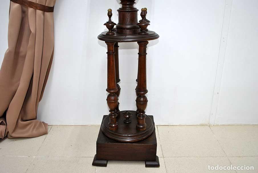 Antig&uuml;edades: MACETERO PEDESTAL DE MADERA TALLADA - Foto 4