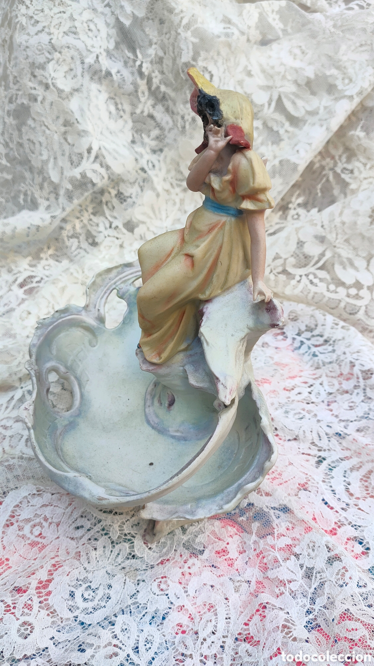 Antig&uuml;edades: BELL&Iacute;SIMO CENTRO MODERNISTA EN BISCUIT - Foto 22
