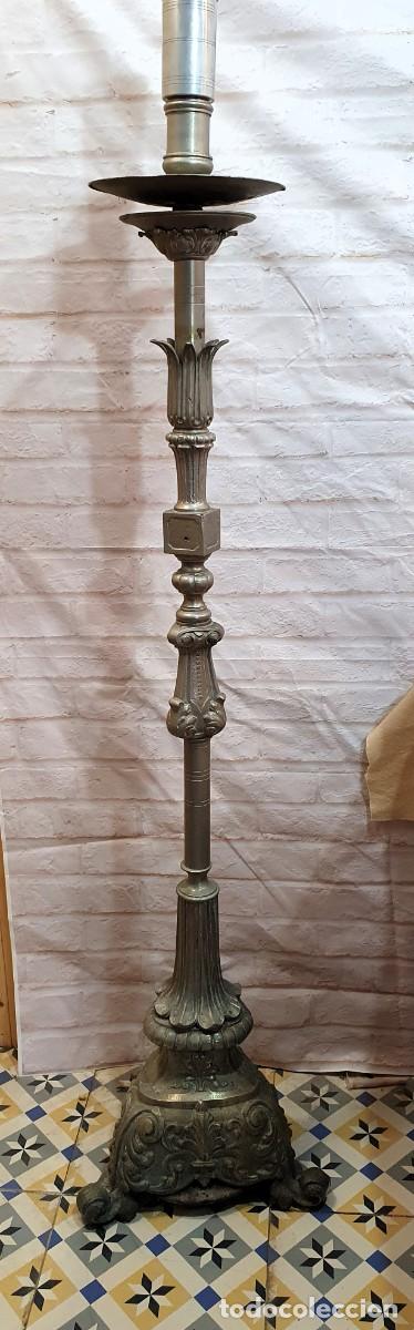 Antig&uuml;edades: HACHERO DE BRONCE DE 160 CM S.XVIII - Foto 3