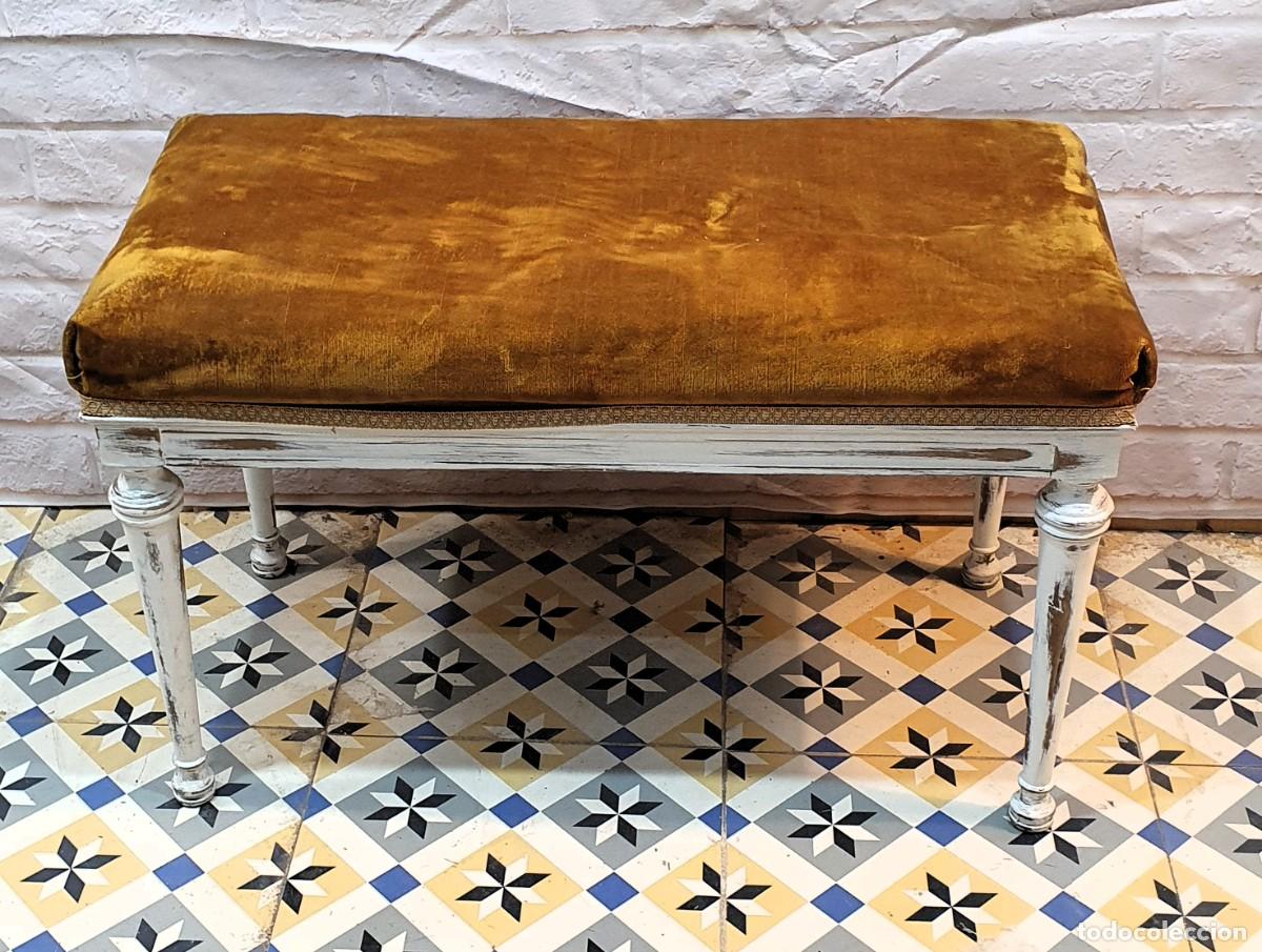 Antig&uuml;edades: DESCALZADORA TAPIZADA - Foto 1