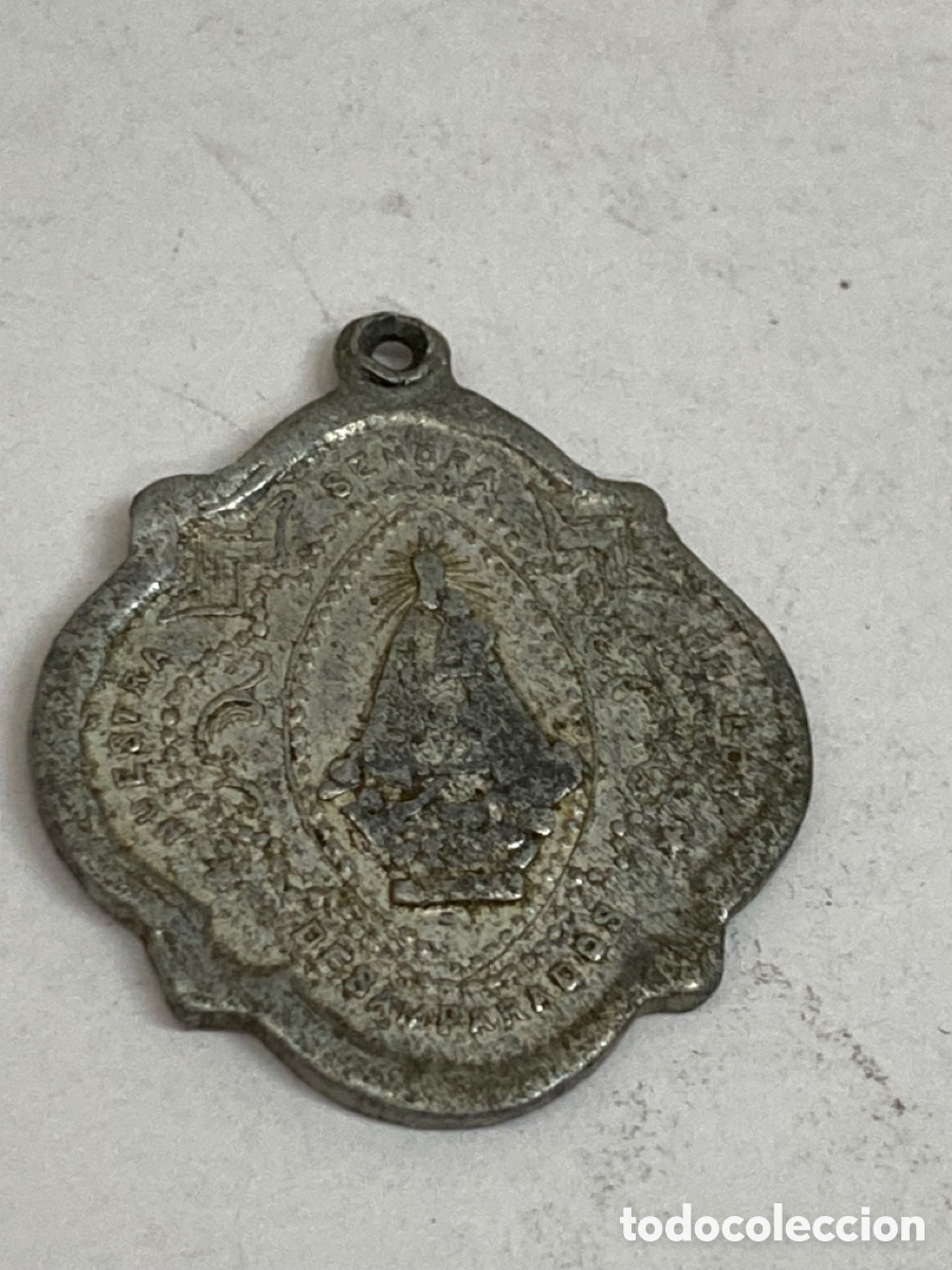 Antig&uuml;edades: Medalla de plata religiosa/C116 - Foto 1