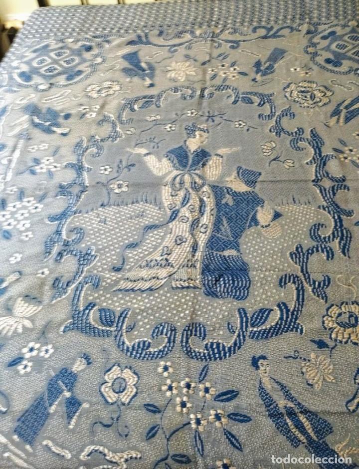 Antig&uuml;edades: Colcha antigua de cama - Foto 2