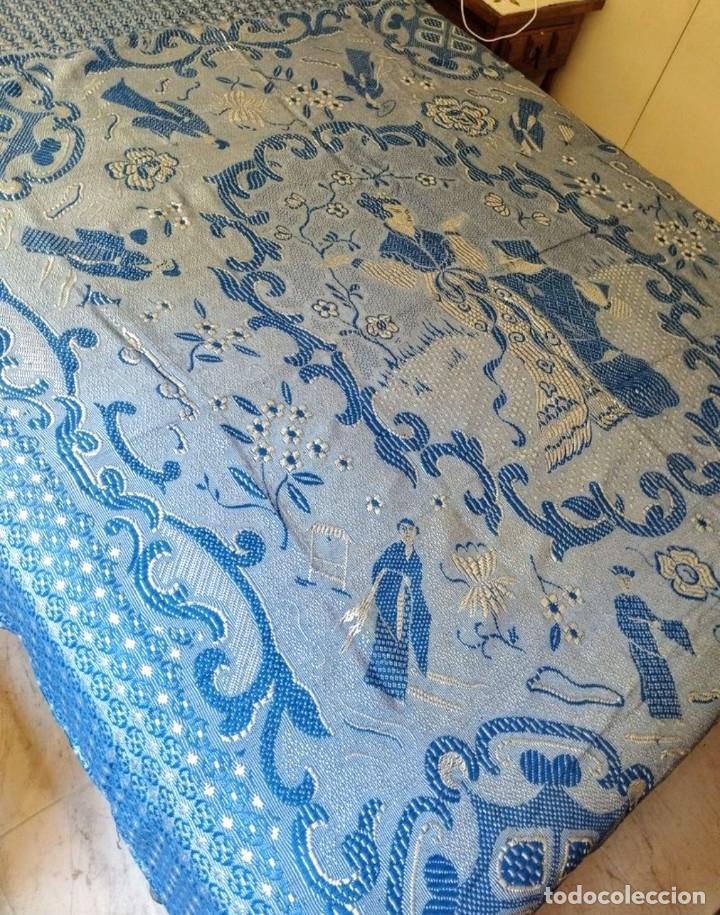 Antig&uuml;edades: Colcha antigua de cama - Foto 3