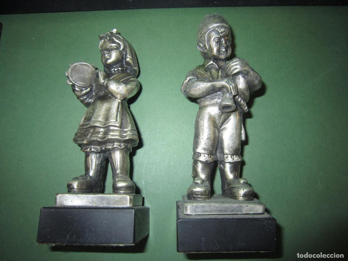 Antig&uuml;edades: PAREJA DE FIGURAS BA&Ntilde;ADAS EN PLATA 13 CMS - Foto 1