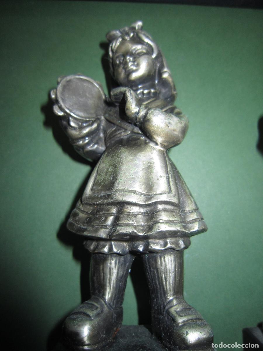 Antig&uuml;edades: PAREJA DE FIGURAS BA&Ntilde;ADAS EN PLATA 13 CMS - Foto 3