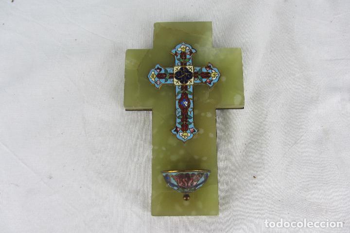 Antig&uuml;edades: BENDITERA CON LA CRUZ DE ESMALTES Y ONICE - Foto 2