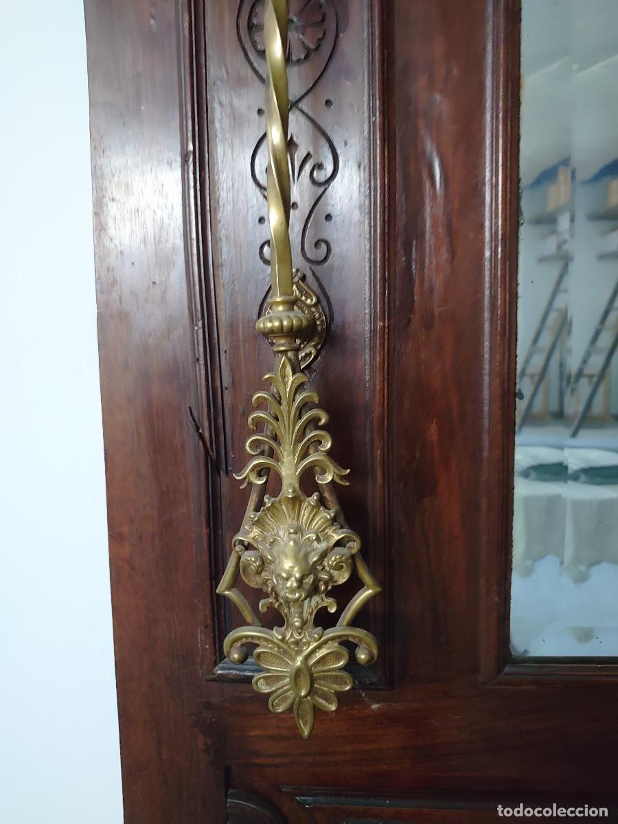 Antig&uuml;edades: Perchero con espejo de madera. - Foto 5