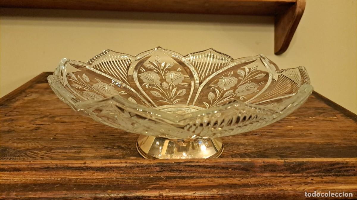 Antig&uuml;edades: Centro de Mesa de Cristal Tallado - Foto 1