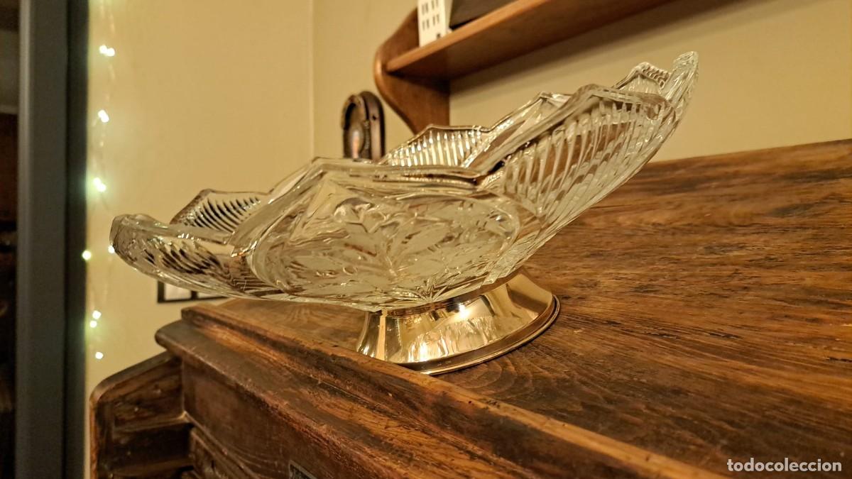 Antig&uuml;edades: Centro de Mesa de Cristal Tallado - Foto 3