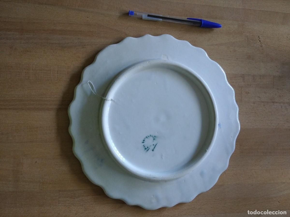 Antig&uuml;edades: ANTIGUO PLATO CON FLORES - Foto 2