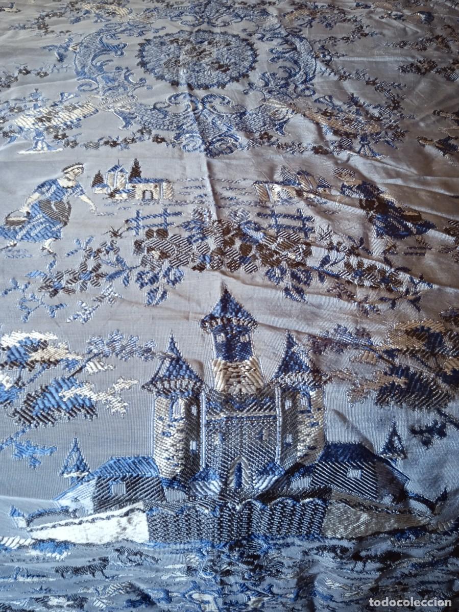 Antig&uuml;edades: Colcha antigua de cama - Foto 4