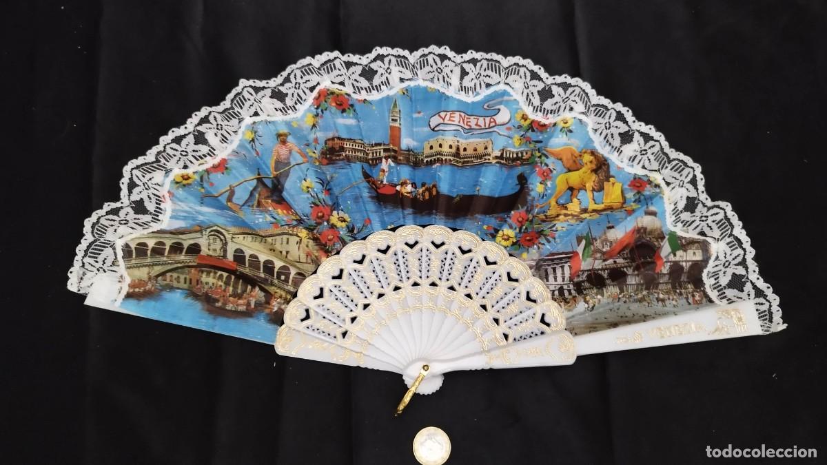 Antig&uuml;edades: 24 Antiguos abanicos variados - Foto 9