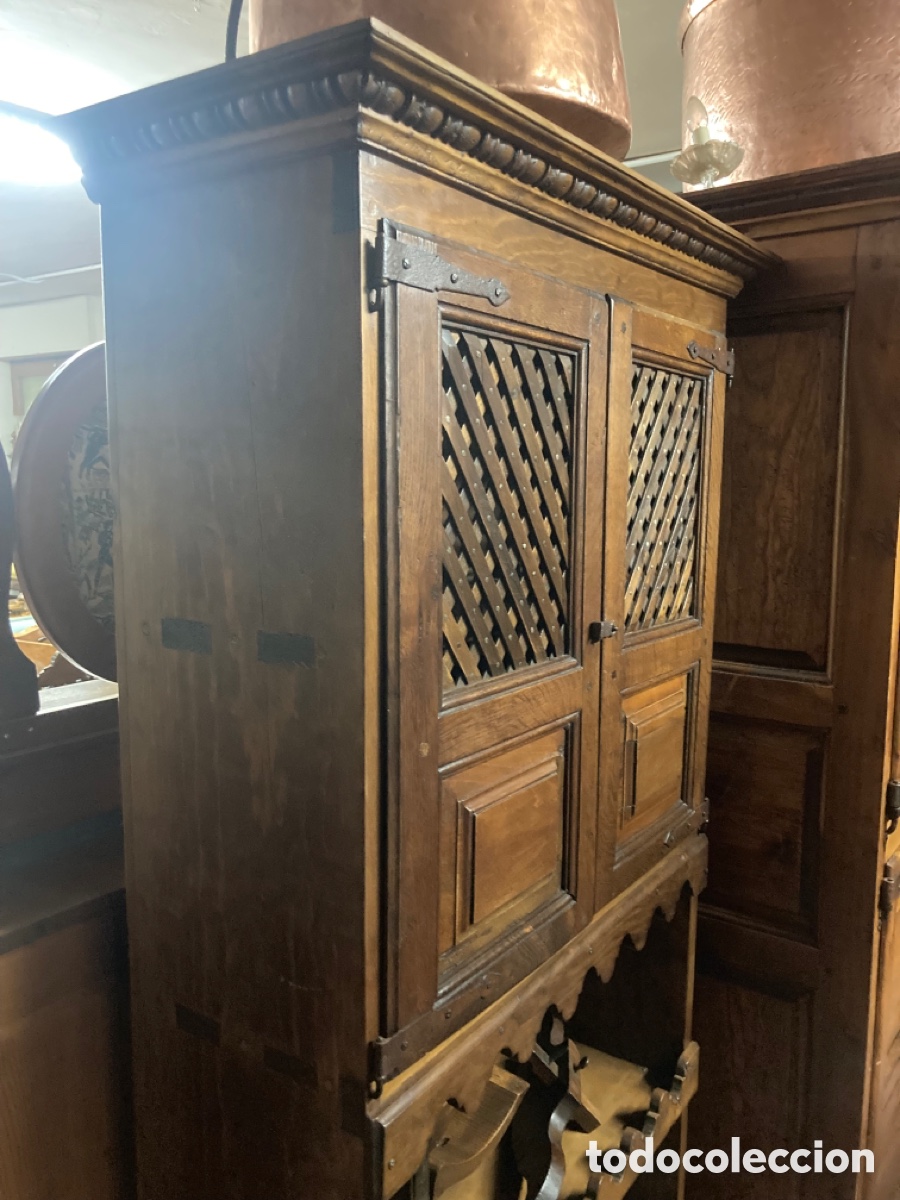 Antig&uuml;edades: Mueble r&uacute;stico puertas celos&iacute;a - Foto 2