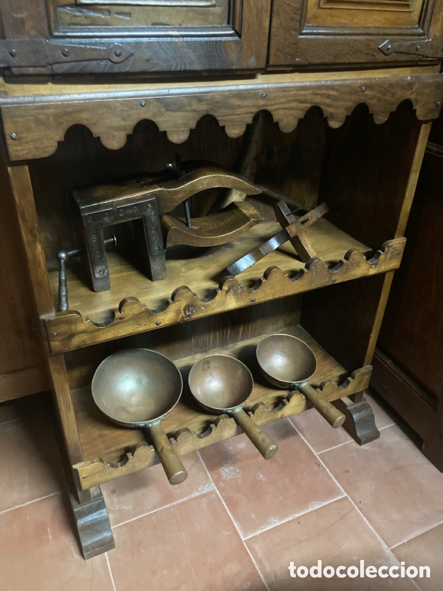 Antig&uuml;edades: Mueble r&uacute;stico puertas celos&iacute;a - Foto 4