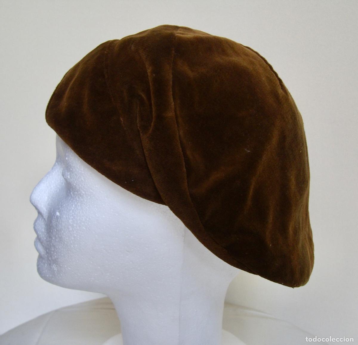 Antig&uuml;edades: Sombrero de terciopelo marron - Foto 1